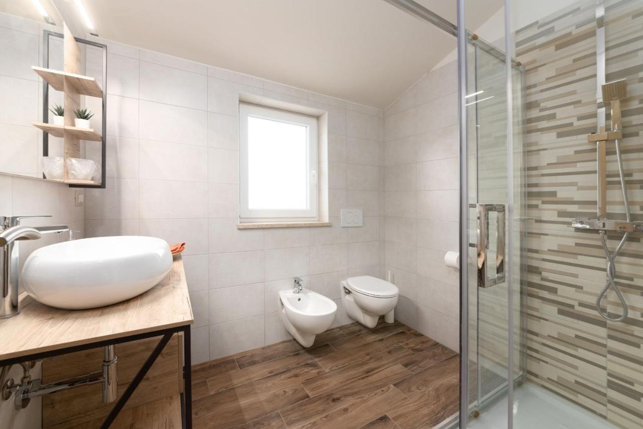 Rooms Karolina Funtana Εξωτερικό φωτογραφία